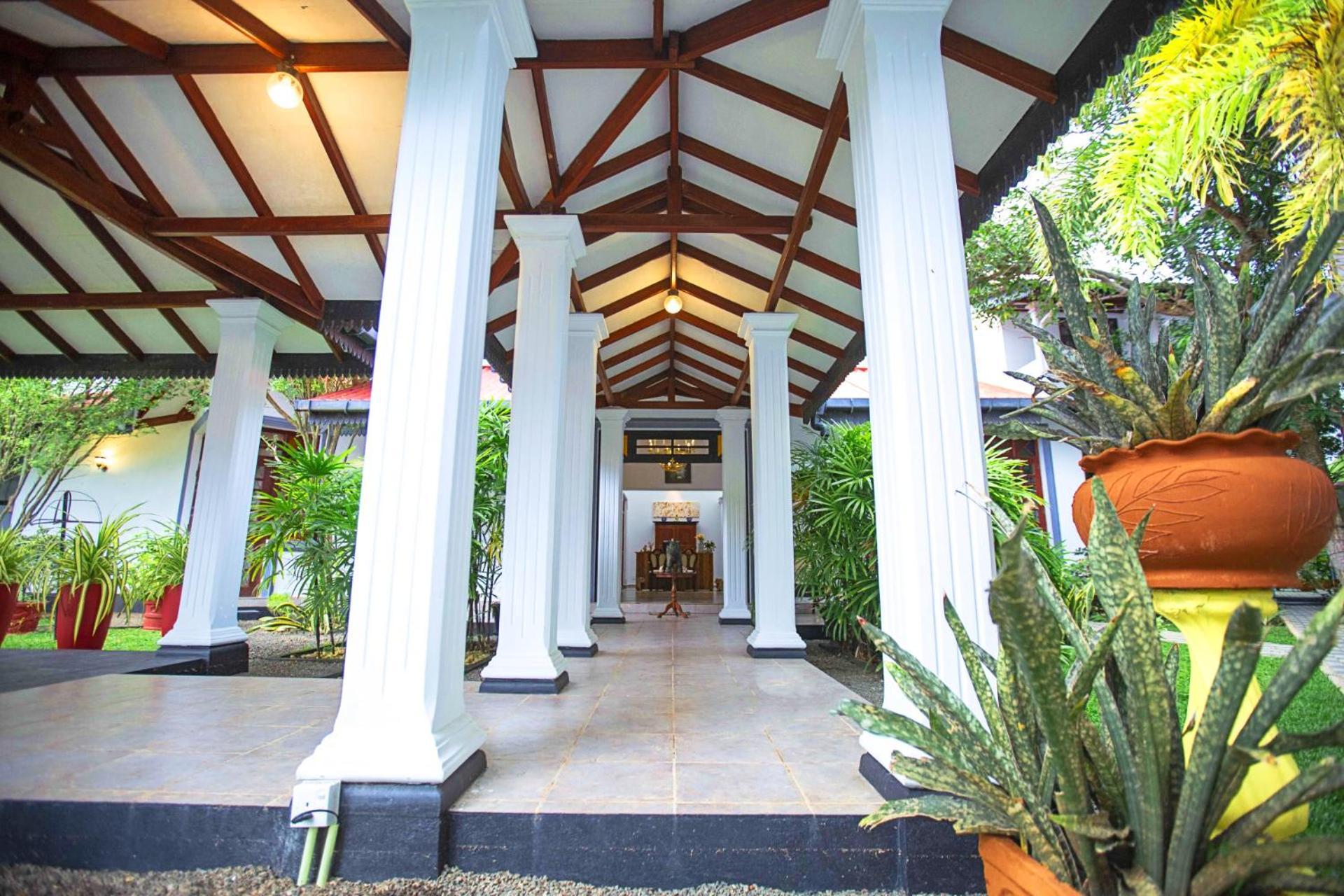Bed & Breakfast Arcadia Hikkaduwa